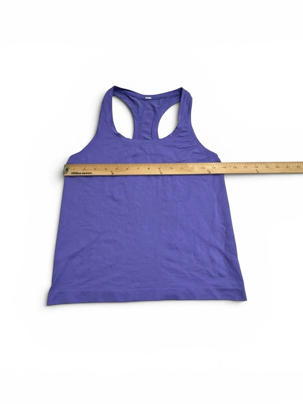 Lululemon Swiftly Tech Racerback Tank Top Race Length Size 6 Crop Purple